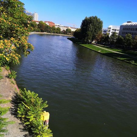 Апартаменты 200Qm Loft For Friends And Family - On The Spree! Берлин Экстерьер фото
