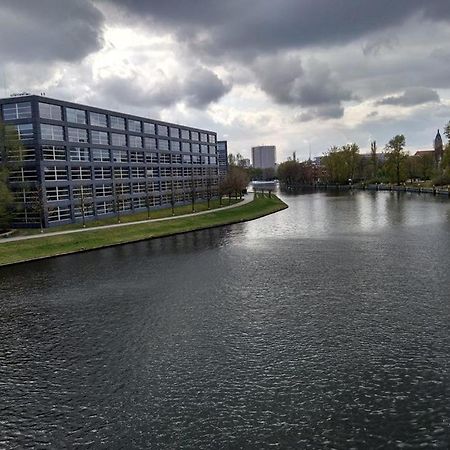 Апартаменты 200Qm Loft For Friends And Family - On The Spree! Берлин Экстерьер фото