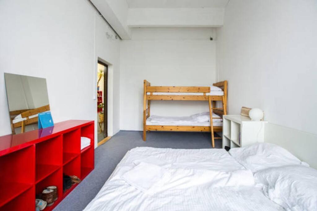 Апартаменты 200Qm Loft For Friends And Family - On The Spree! Берлин Экстерьер фото